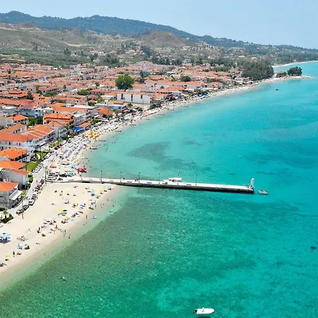 Pefkochori Apartments