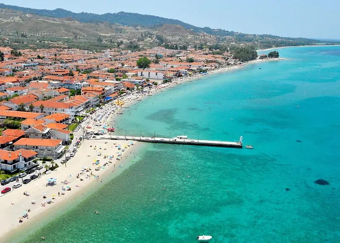 Pefkochori Apartments