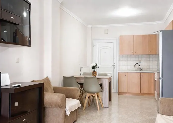 Pefkochori Apartments *